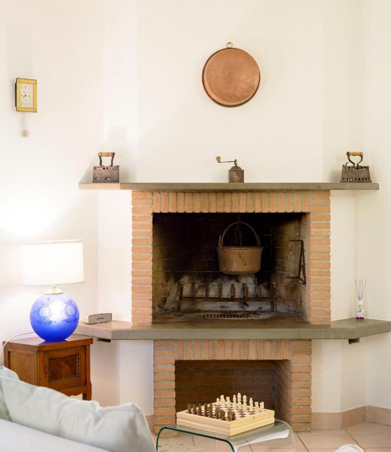 Casa Vacanze San Vittorino กุบบีโอ ภายนอก รูปภาพ