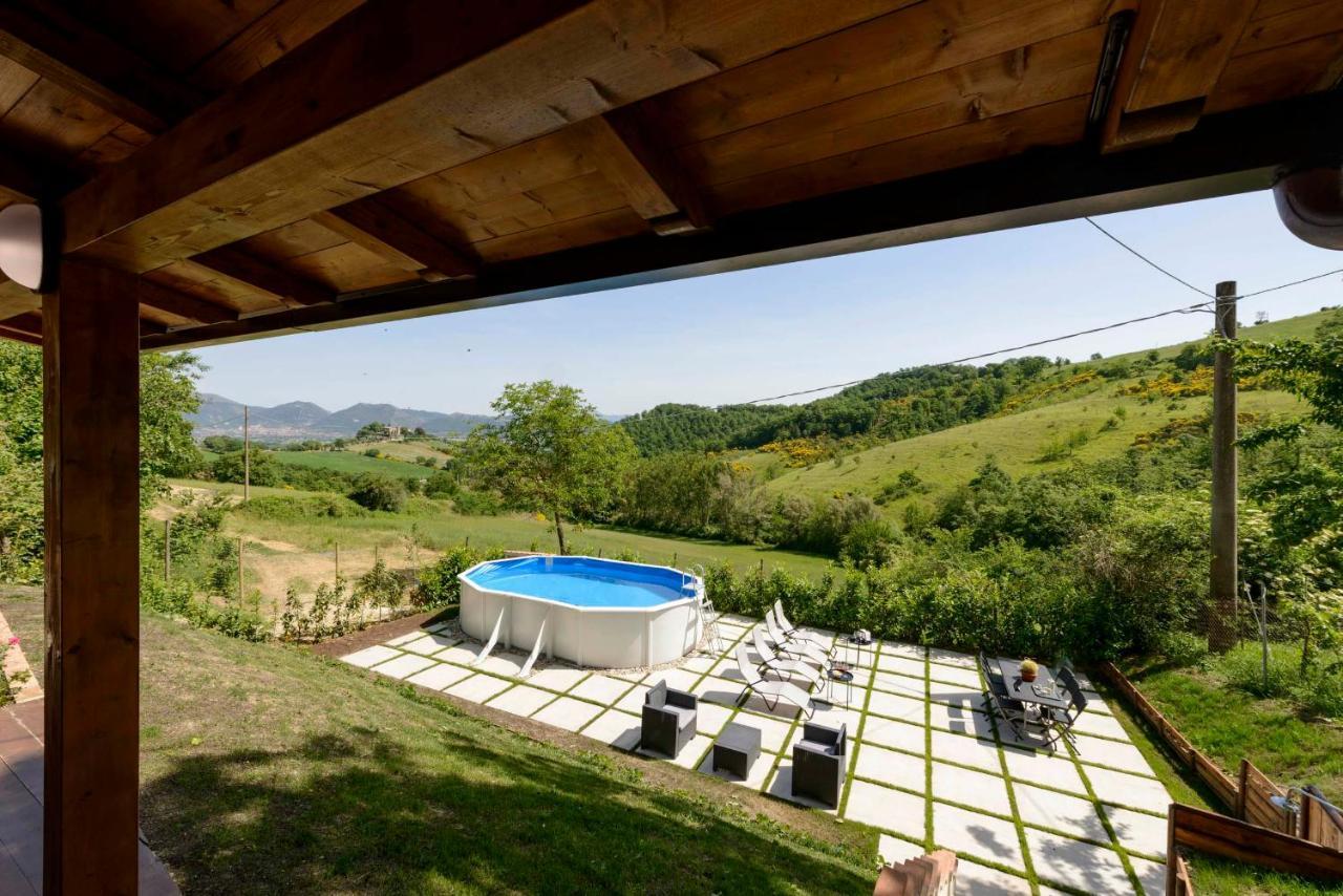 Casa Vacanze San Vittorino กุบบีโอ ภายนอก รูปภาพ